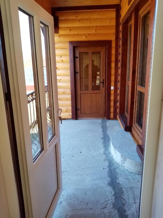 Садиба Федорчуків Гірська Хатина Sheshory Exterior foto